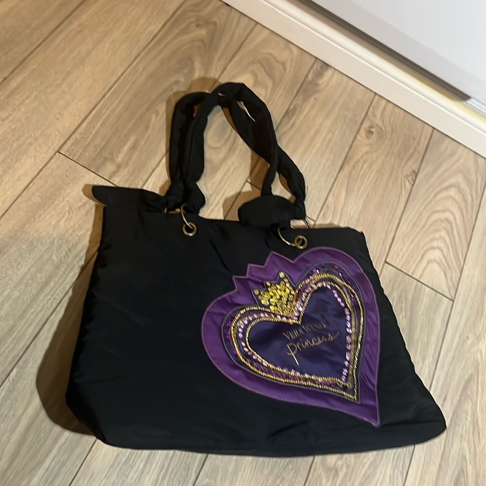 Vera Wang Tote Bag